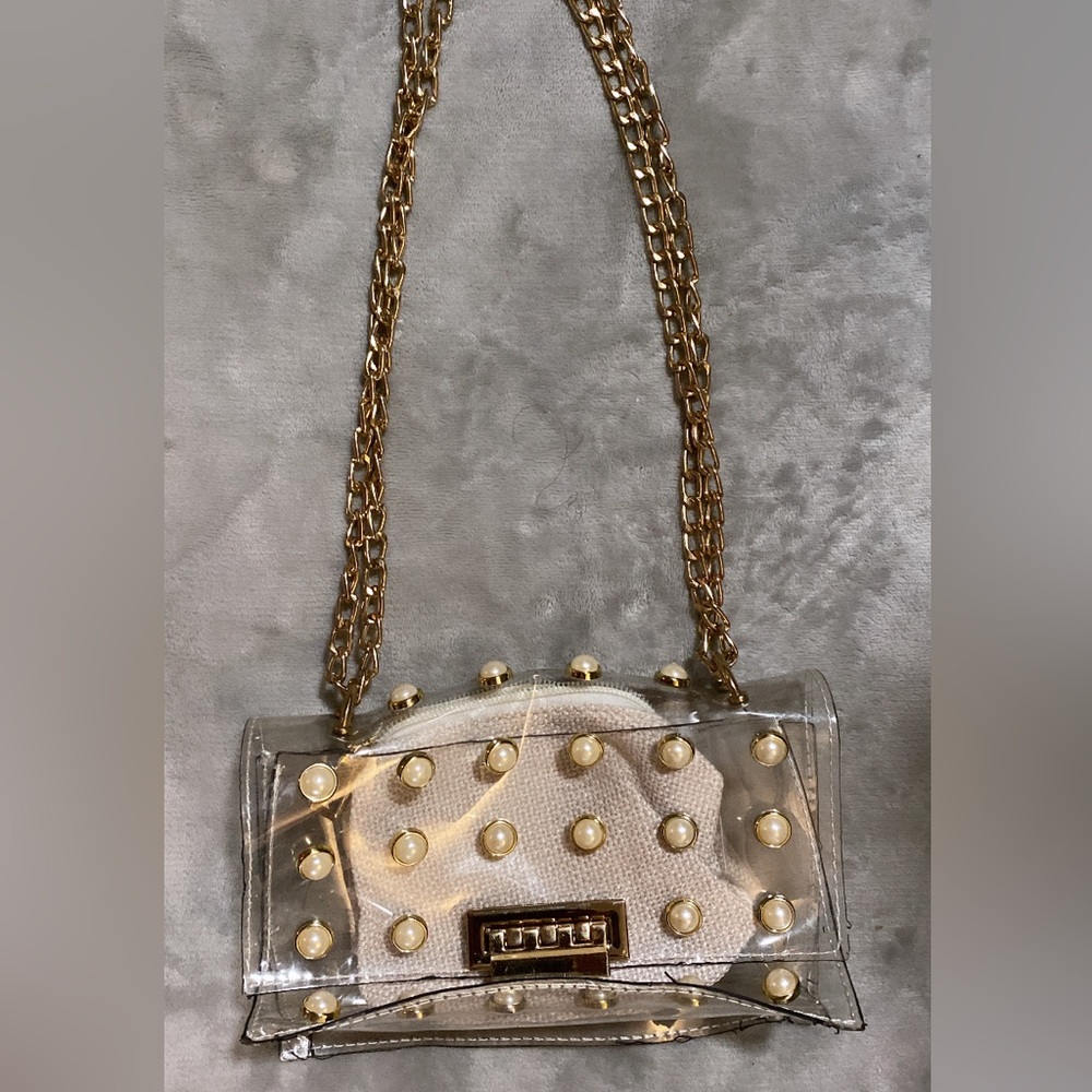 Clear and gold should bag